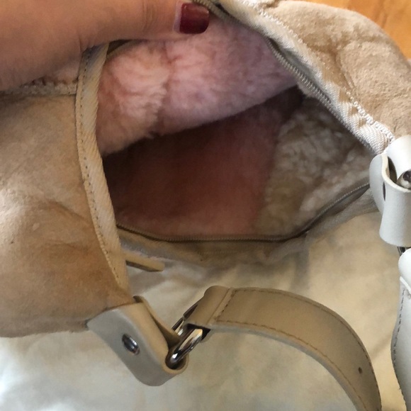 Ugg purse - Picture 3 of 3